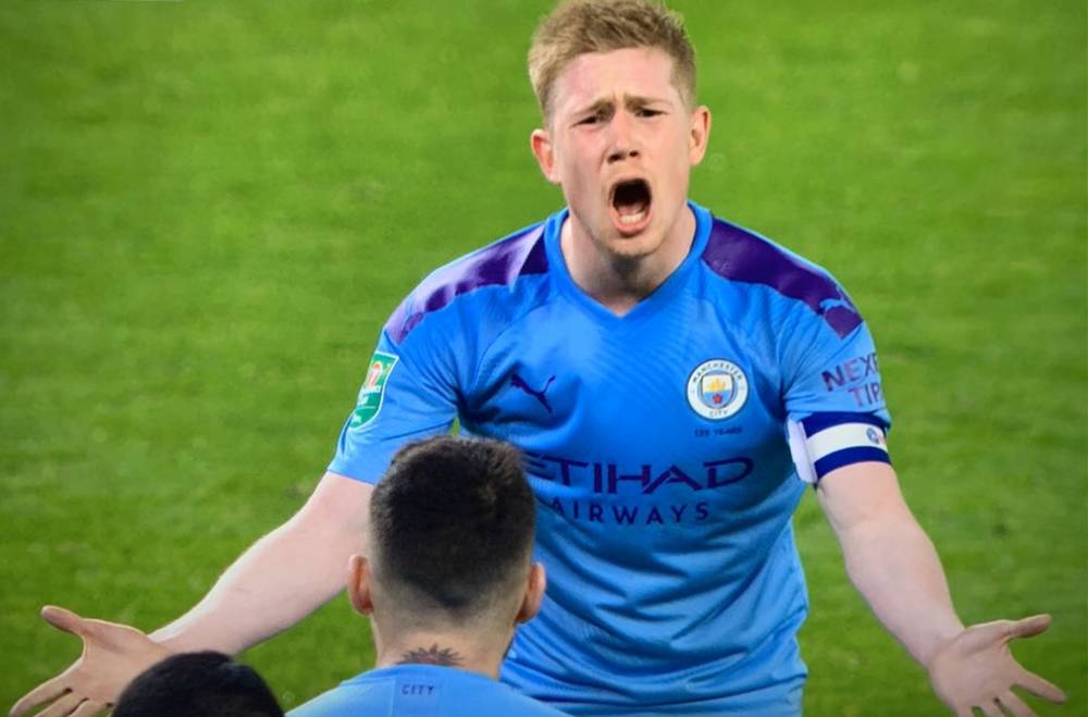 哈兰德给老爹争面，啪啪打脸基恩