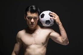 2025 赛季回顾：山本由伸由于在关键局数的出色发挥，获得队内年度最佳投手