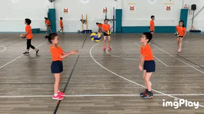 奥尔良羽球超级300赛｜ 男单首圈3局逆转戚又仁 李梓嘉晋级16强